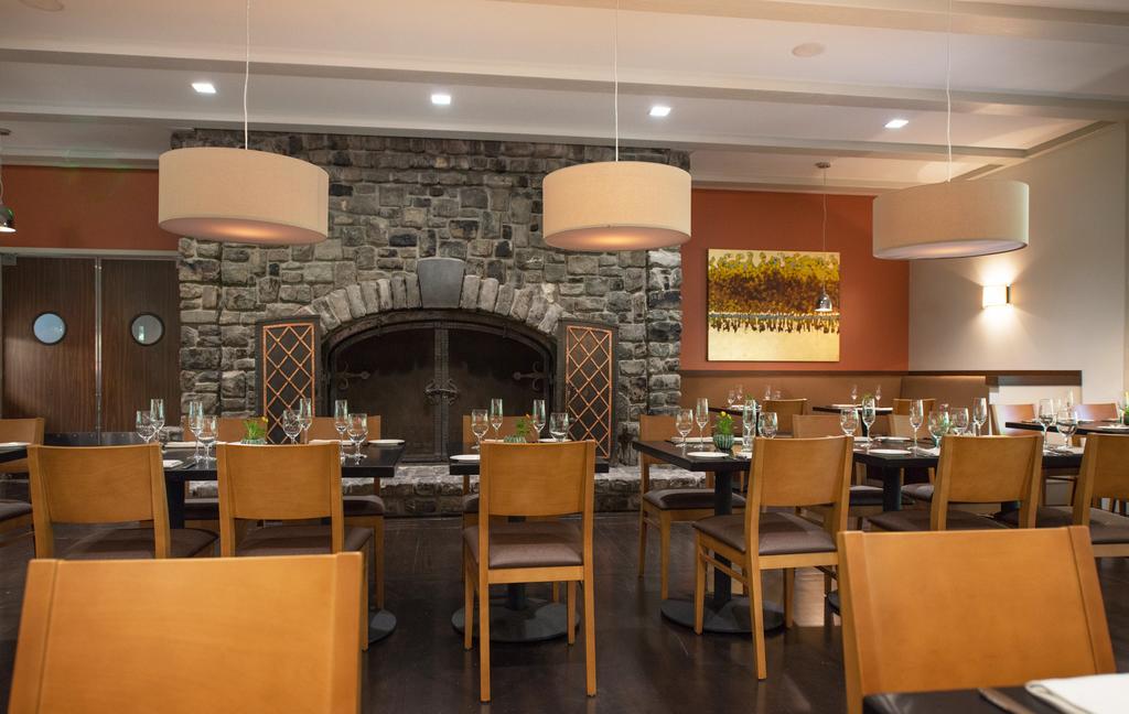 Harvest Hotel St. Helena