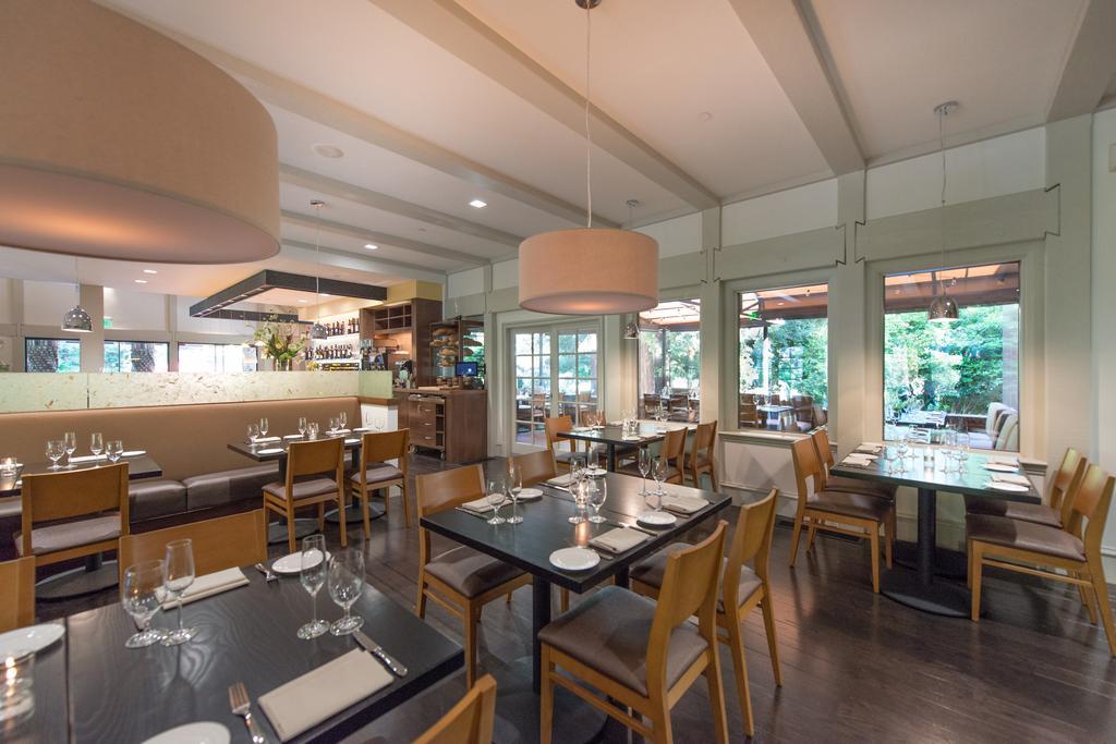Harvest Hotel